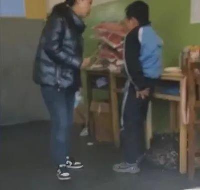 体罚 视频,视频揭示教育界的隐秘角落