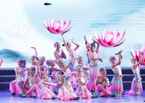 中国舞视频儿童,中国舞视频中的童真魅力