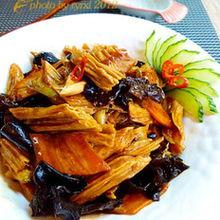 炒腐竹视频,炒腐竹的简单做法与技巧解析