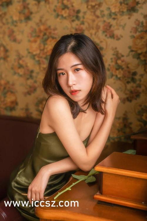 大尺度露胸视频,揭秘大尺度露胸视频背后的故事