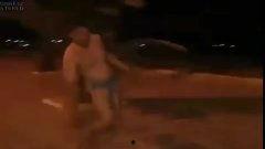 醉酒搞笑视频,搞笑视频里的欢乐瞬间