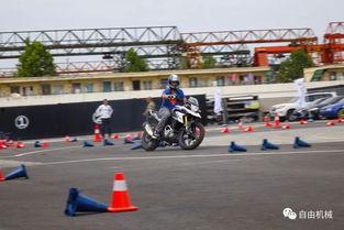 机车比赛视频,机车比赛精彩瞬间回顾