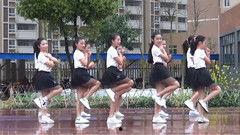 淋雨一直走的舞蹈视频,淋雨舞蹈视频的浪漫演绎