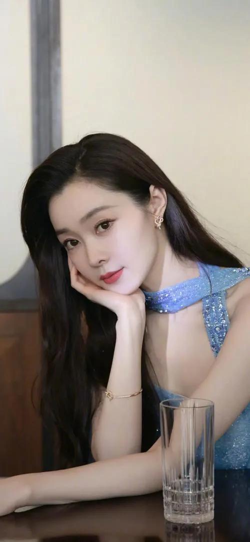 美女美女视频,美女视频魅力瞬间