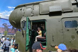 儿童导弹车视频,儿童导弹车视频展现创意与科技融合