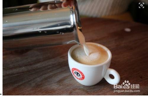 打奶泡视频,跟随视频轻松掌握完美奶泡秘诀