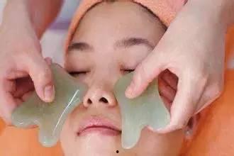 肩颈刮痧视频,跟随刮痧视频学养生