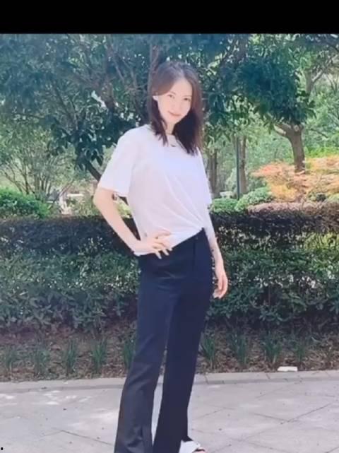 金晨跳舞视频,动感节奏下的优雅演绎