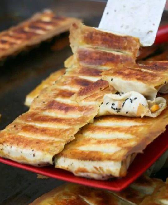 锅贴做法视频,锅贴制作视频教程，美味家常小吃轻松做