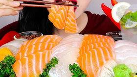吃刺身视频,揭秘日式料理的鲜美奥秘