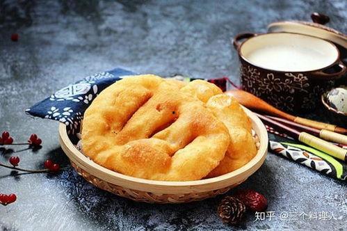 做油饼的视频,轻松学会香脆美味
