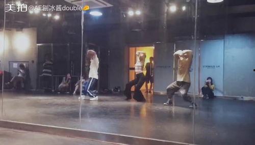 舞蹈室视频,揭秘舞蹈室里的精彩瞬间