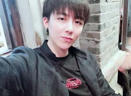 看抖音网红黑料吃瓜,吃瓜群众围观娱乐圈风云