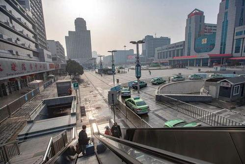 郑州火车站视频