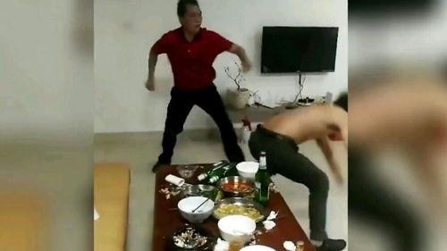 喝多了搞笑视频,笑料百出！搞笑视频带你领略醉后风采